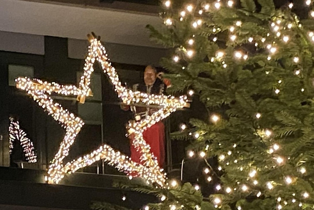 Strahlende Gesichter auf dem Settericher Weihnachtsmarkt